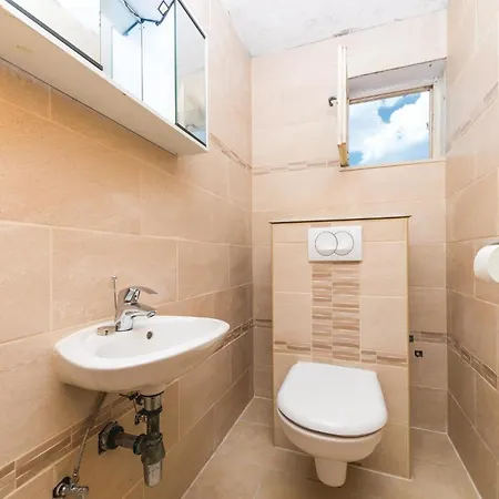 Διαμέρισμα Cozy In *