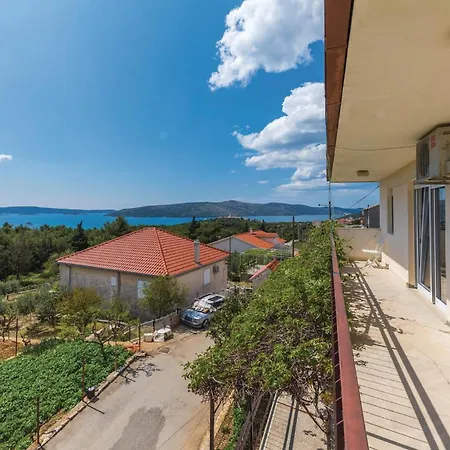 Cozy In * Seget Vranjica