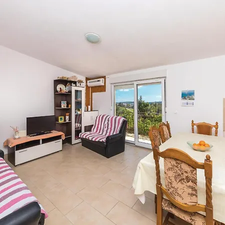 Διαμέρισμα Cozy In